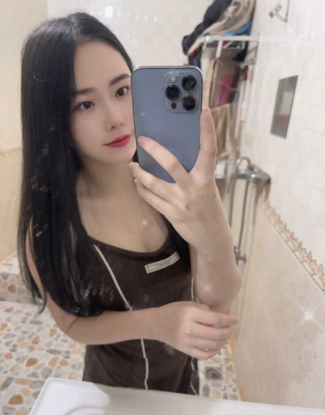 性感漂亮兼职学生妹妹